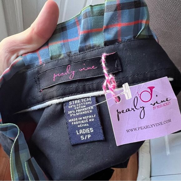 NWT Pearly Vine Black Ruffled Tartan Collar Button down blouse Small Petite - Picture 5 of 5